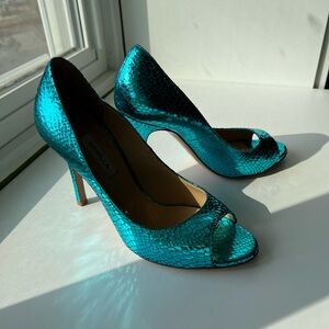 Semilla Aqua Blue Metallic Snake Embossed Peep-Toe Heels 37 7